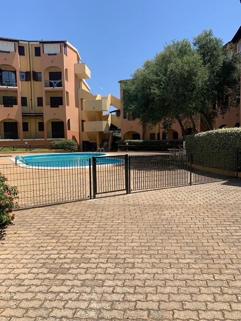 Beautiful Apartment With Swimming Pool Olbia